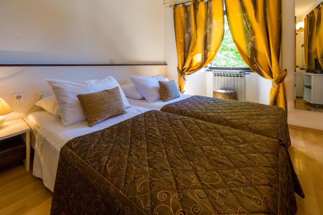 Hotel Kastel تْسْغيكفانِتْسا المظهر الخارجي الصورة