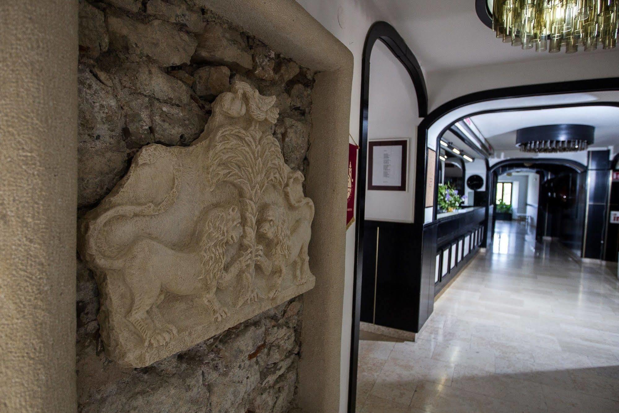 Hotel Kastel تْسْغيكفانِتْسا المظهر الخارجي الصورة
