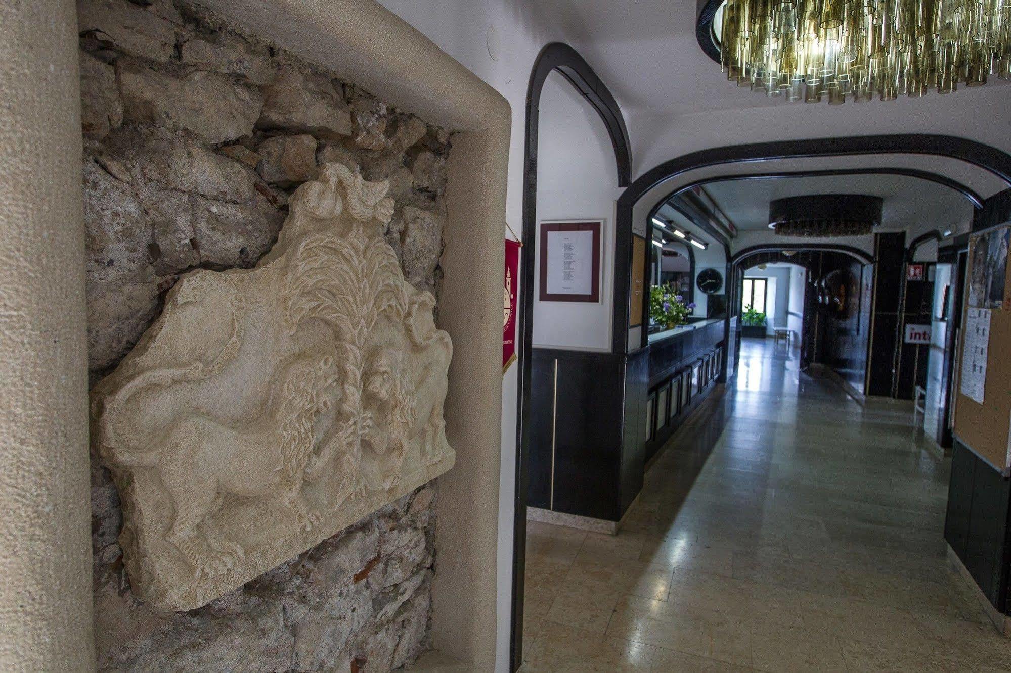 Hotel Kastel تْسْغيكفانِتْسا المظهر الخارجي الصورة